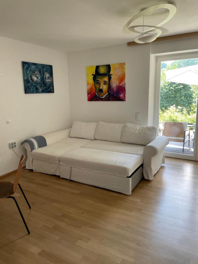 Apartment Im Rosentraum Mit Privater Terasse Baden-Baden Bagian luar foto